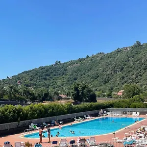 tuttifrutti-holiday.sicilyhotelsitaly.net/